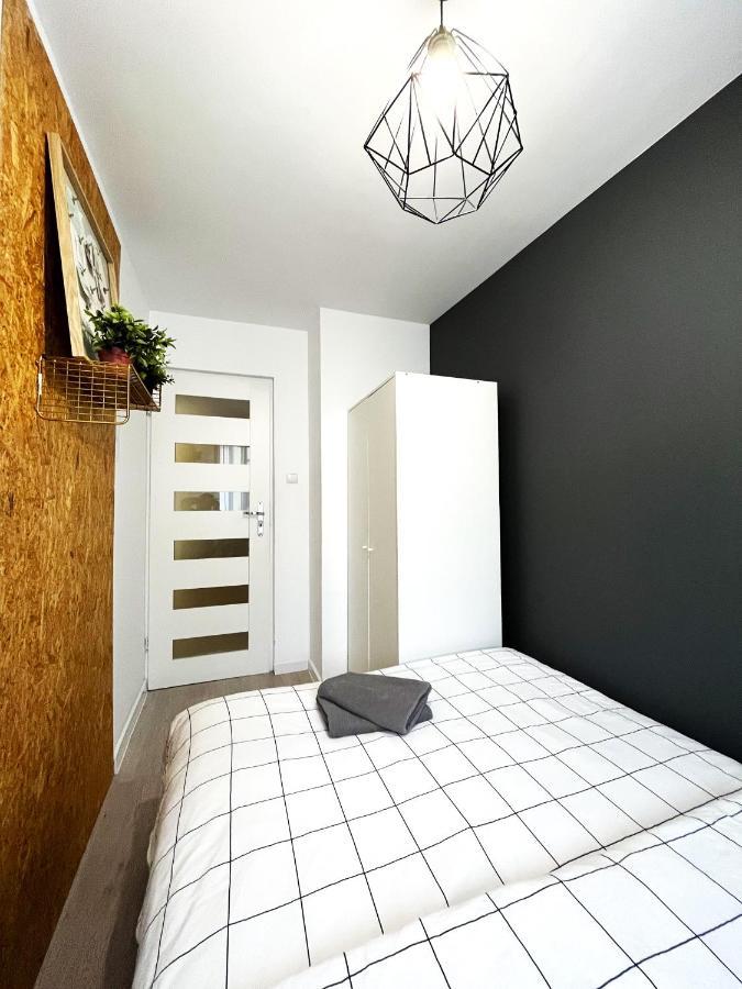 Traugutta Apartment ~ Self Check-In 24H ~ Lift Вроцлав Екстер'єр фото
